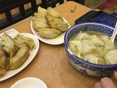 -小姜锅贴(凤凰街店)