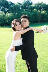 -卡兹摄影STUDIO婚纱摄影(文化路万达店)