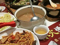 -鑫小城故事·藕汤·家常菜(台北一路总店)