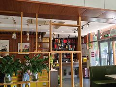 -高玛纳驴肉火烧(一世界店)