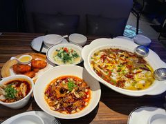 老坛子酸菜鱼（鲈鱼3-4人份）-太二酸菜鱼(广州IFC国金天地店)