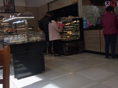 -85度C(生甜甜圈研究工坊·上海局门店)