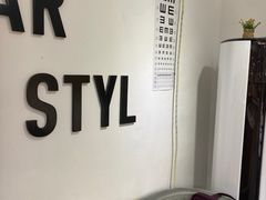 -罗伯特眼镜·蔡司官方授权(罗湖国贸店)