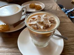 -Common Table · Brunch & Coffee