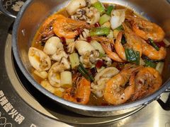 -七欣天香辣蟹火锅(上海银亿滨江店)