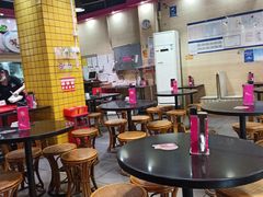 大堂-华辉拉肠(龙口东店)