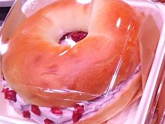 蓝莓奶油芝士贝果-巴黎贝甜(亿合城店)