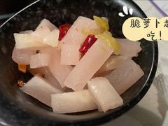 调料区很丰富-哥老官重庆美蛙鱼头(西湖银泰十一哥店)