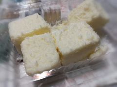 椰丝奶油小方蛋糕-85度C(苏州石路店)