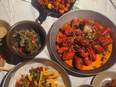 -巴厘龙虾·榜首油焖大虾(音乐学院·沿江酒馆店)