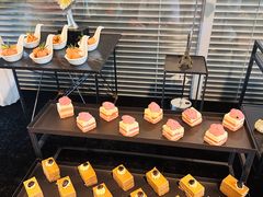 -奔驰上海利星(七宝店)