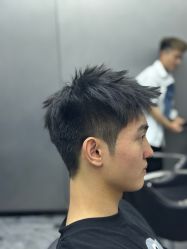 -米可造型烫发染发