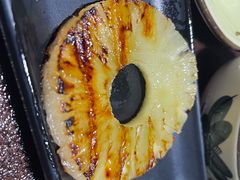 烤菠萝-曼听小寨海鲜烧烤·大连辣炒大王(盖州街店)