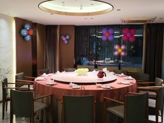 -粤盛海鲜平价店(洛溪食街店)