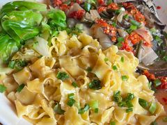 -屯屯面(海尔路店)