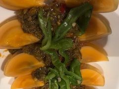 -渝信川菜 · 川味家常菜(财富购物中心店)