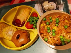 蔬菜粒牛肉炒饭儿童餐-西贝(厦门中华城店)