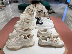 -BeLLE 百丽(凯德闵行商业中心店)