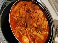 -三清洞摩西韩式年糕火锅(威高广场店)