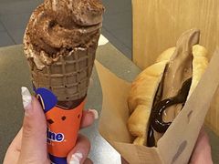 阿华田风味心冻角-麦当劳(金山红星美凯龙DT店)