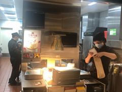 -麦当劳(中山公园龙之梦店)