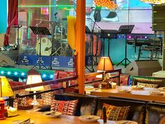 -Famous肥猫墨西哥音乐餐吧(五棵松华熙LIVE店)