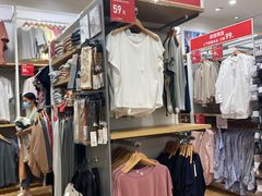 -优衣库(东莞东城万达广场店)