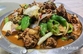 Fermented Vegetable Stewed Free-range Chicken