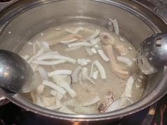-大头椰·海南椰子鸡火锅(思明万象城店)