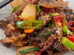爆炒牛头肉-新粤新疆菜清真餐厅(拱北店)