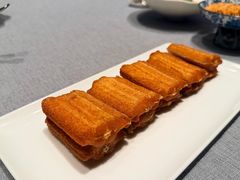 特色煎带鱼-新荣记(南京西路店)