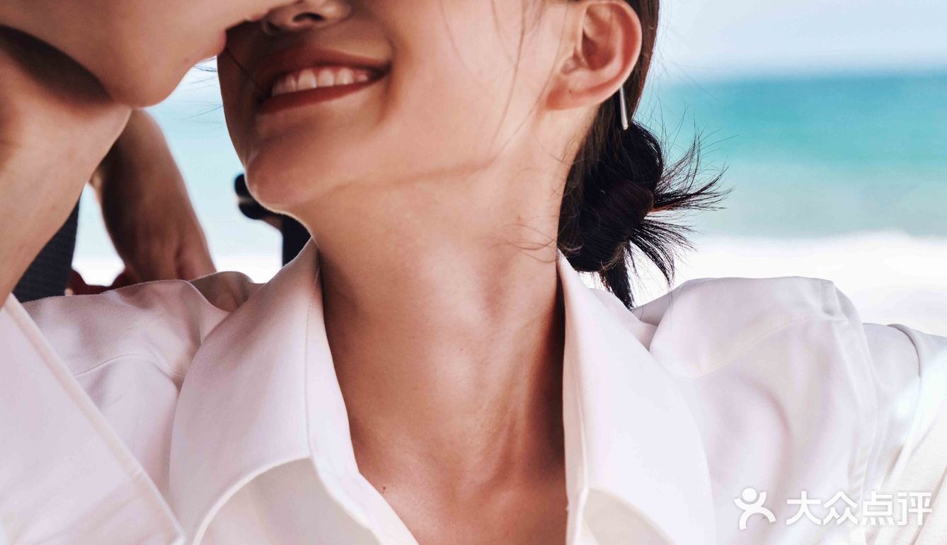 婚纱照推荐｜酷飒的海边婚纱照[胜利]