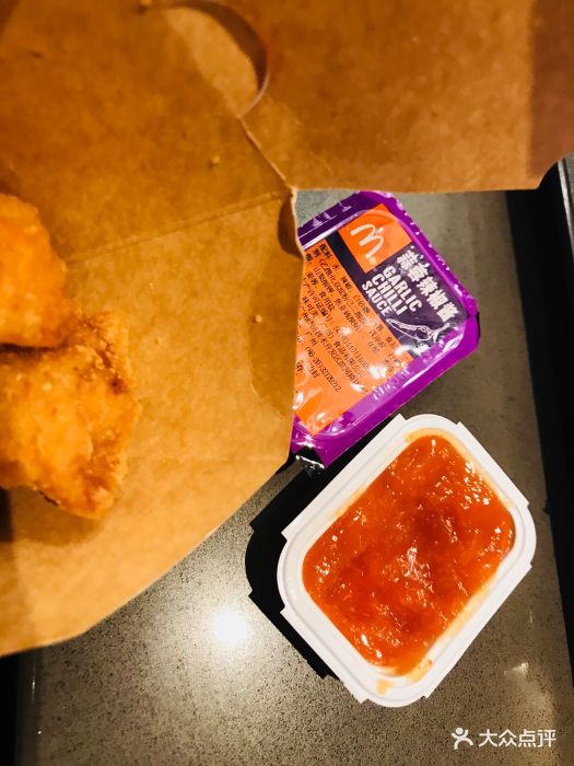麦当劳(金平路站店)蒜蓉辣椒酱图片 - 第1张