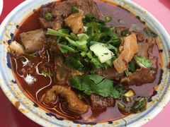 -谢老五跷脚牛肉·非遗传承店