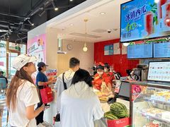 -85度C(生甜甜圈研究工坊·上海平凉店)