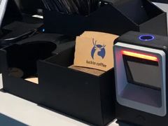 -luckincoffee瑞幸咖啡(香港名店街店)