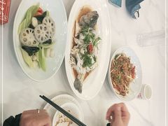 -香港新曜记·粤菜点心(滨江宝龙店)