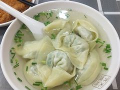 -潘国仙耳光馄饨(黄家阙路店)