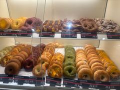 -HOT CRUSH趁热集合·现烤面包(环球港店)