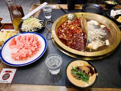 -沸炉重庆老火锅(军事博物馆店)