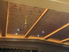 等位区-阿斯牛牛十二餐厅•四季餐厅(民族大道店)