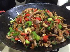 -建辉湖南土菜馆(南大街店)