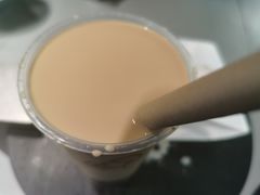 轻波波牛乳茶-喜茶(上海北外滩来福士店)