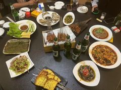 -六福烧烤酒馆(秦隆步行街店)