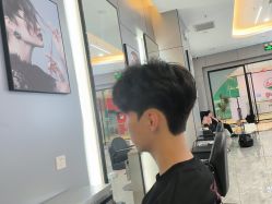 -丝语萱形象