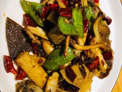 -十三式重庆江湖菜(金茂览秀城店)