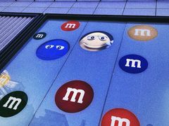 -m豆巧克力世界(上海世茂广场店)