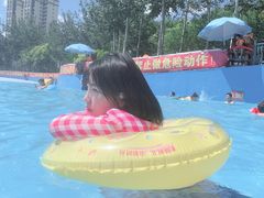-欢乐水魔方水世界