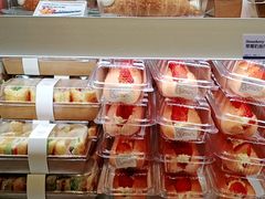 -TOUCH泰奇(奉贤宝龙城市广场店)