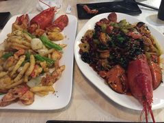 -玖食龙虾主题餐厅